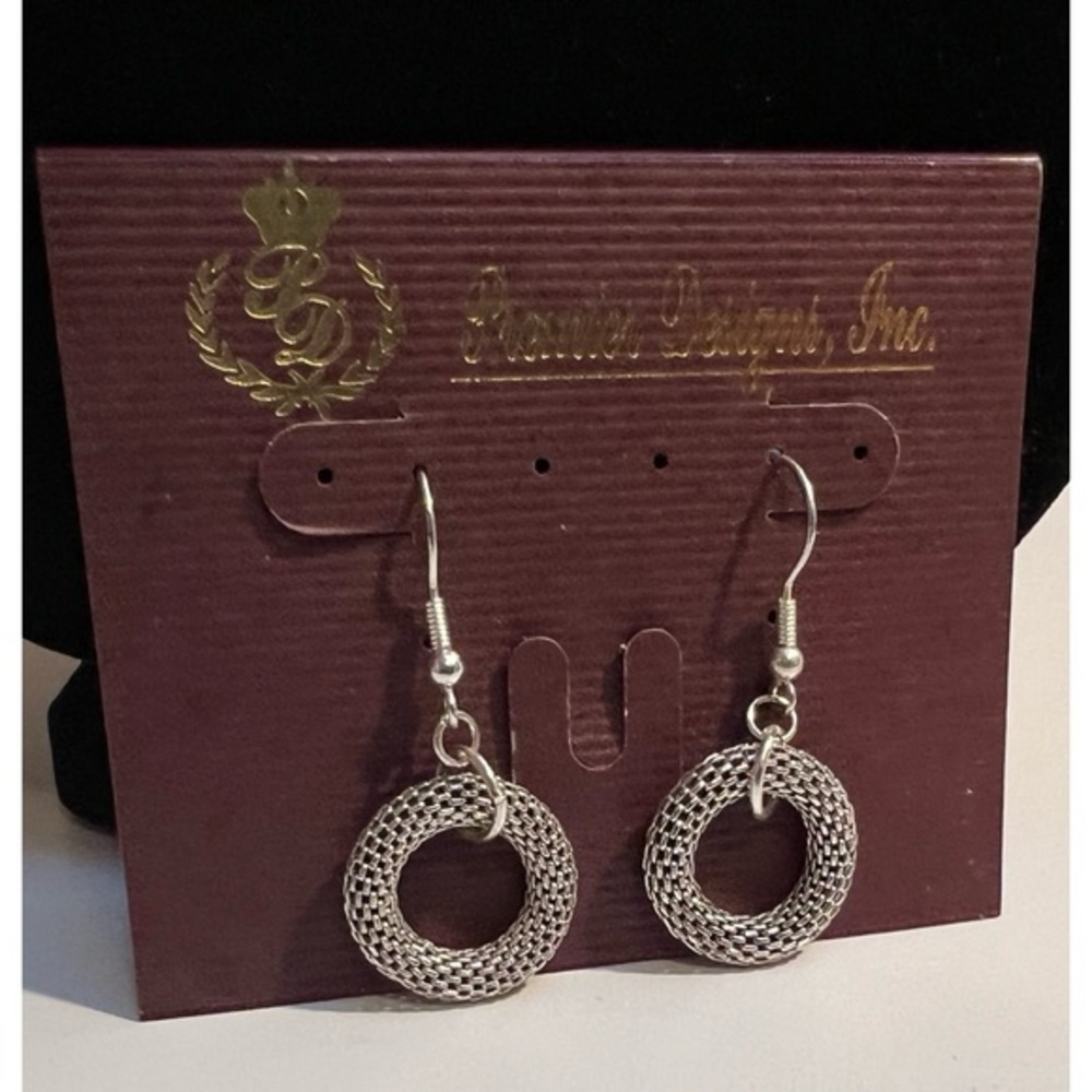 Premier Designs RUNWAY Fishhook earrings New/Like New Unworn #150 - Picture 2 of 4